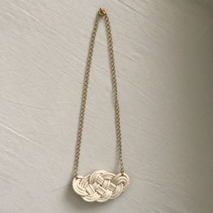 Knot Necklace